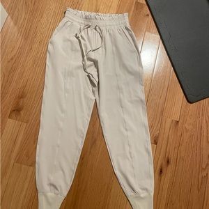 Abercrombie traveller pant jogger XS